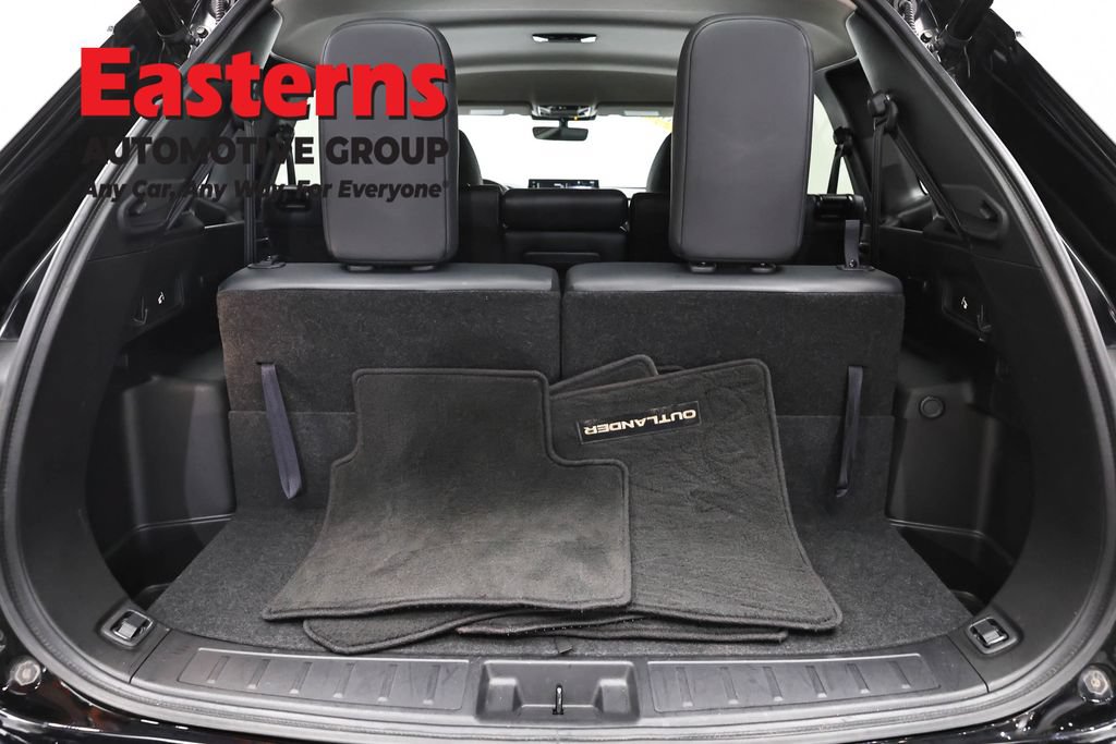Used 2025 Mitsubishi Outlander SE AWD/4WD image 9