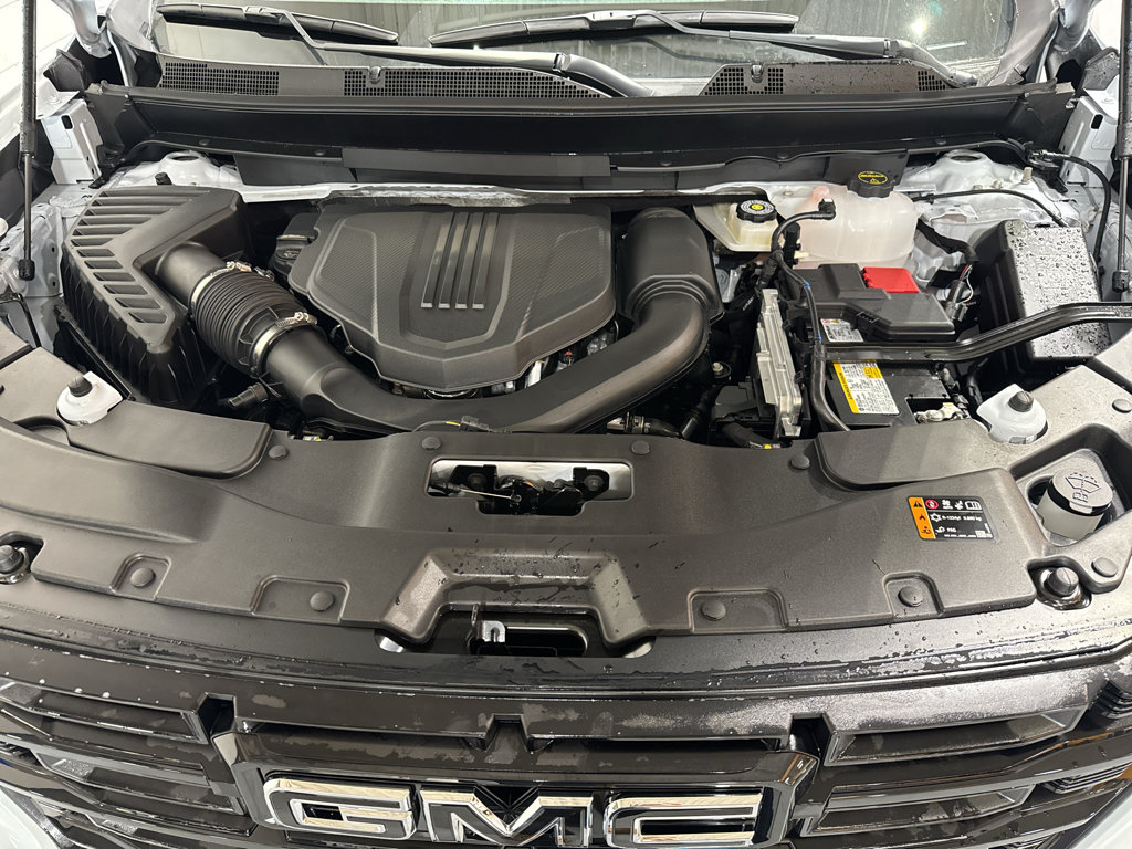 New 2026 GMC Acadia Elevation w/ Black Edition AWD/4WD image 38