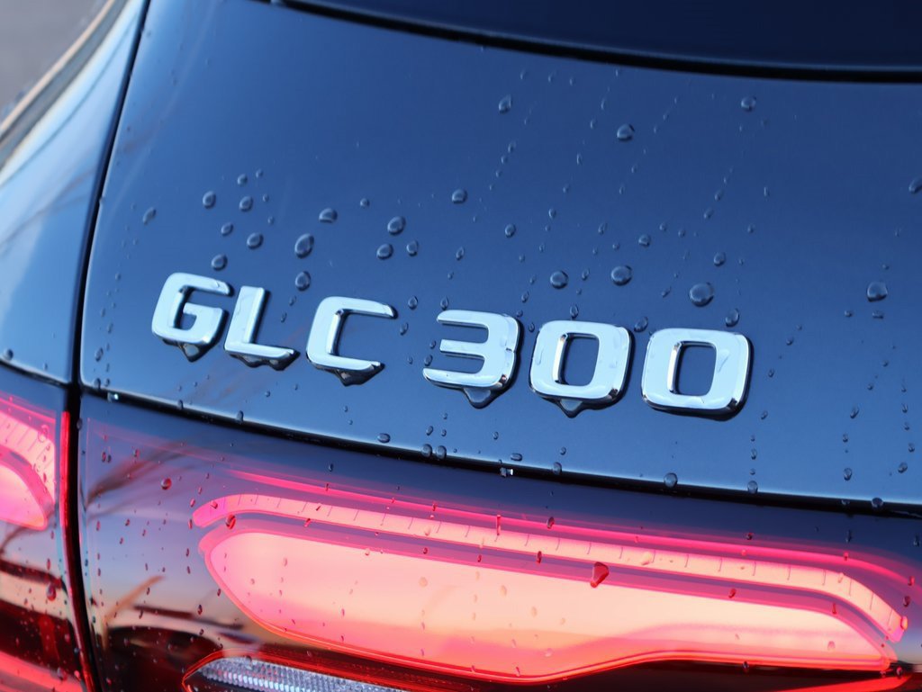 Used 2026 Mercedes-Benz GLC 300 4MATIC image 8