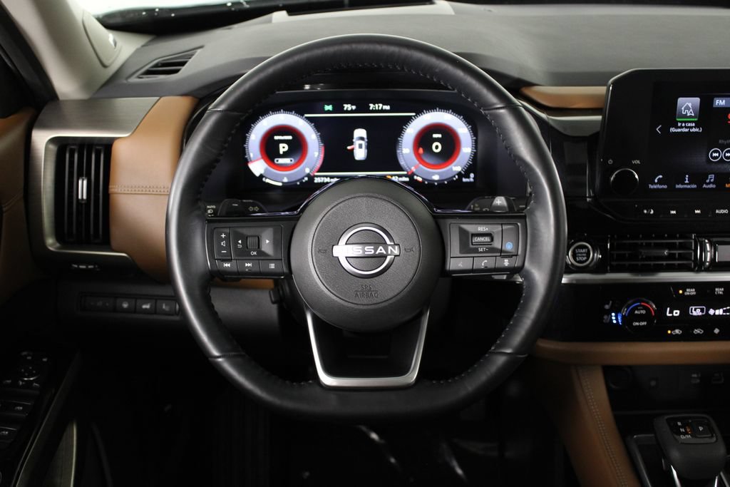 Certified 2023 Nissan Pathfinder Platinum w/ Cargo Package AWD/4WD image 23