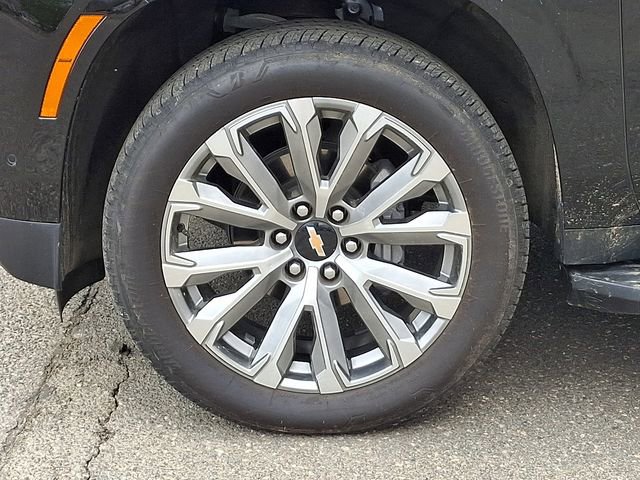 Used 2025 Chevrolet Tahoe High Country AWD/4WD image 26