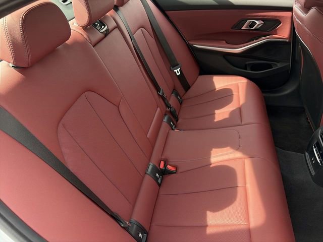 Used 2025 BMW 330i Sedan image 14