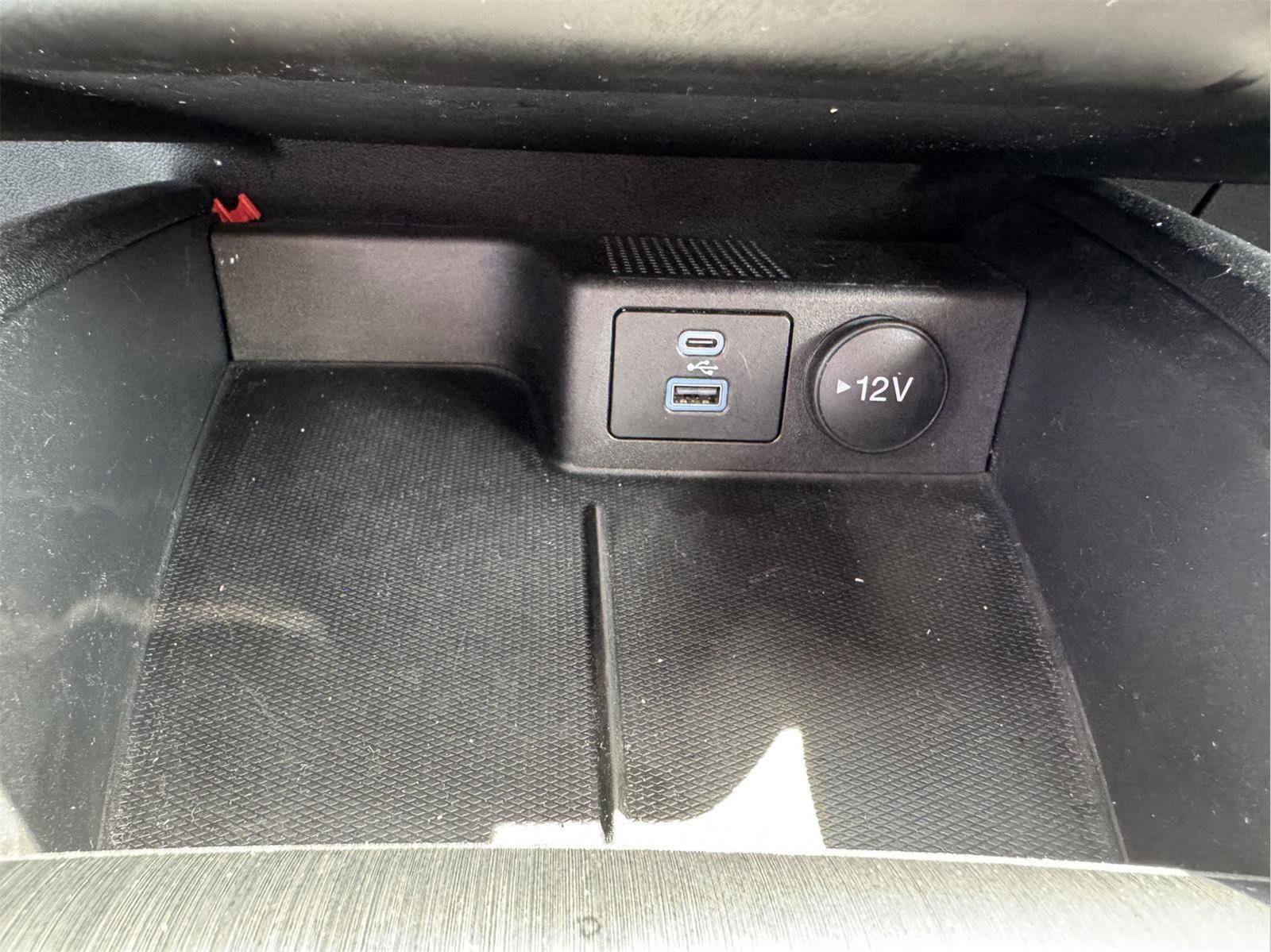 Used 2023 Ford Escape Active image 31