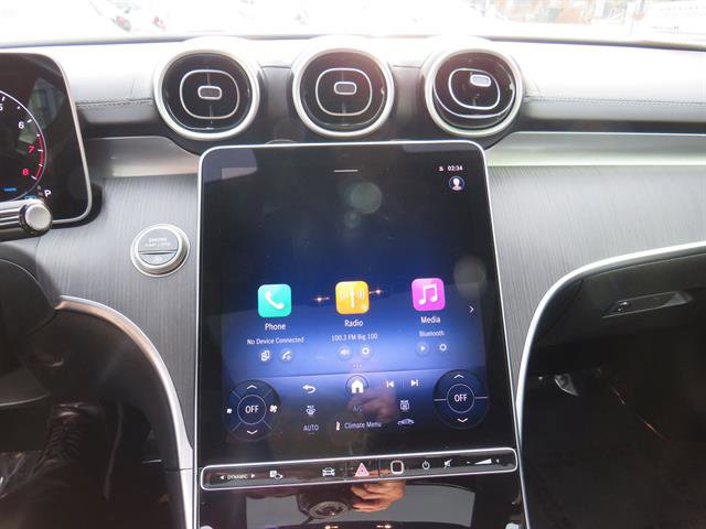 Used 2025 Mercedes-Benz C 300 4MATIC Sedan image 13