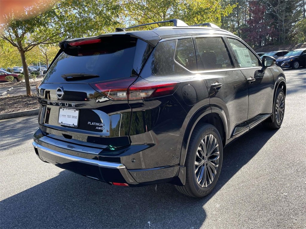 New 2026 Nissan Rogue Platinum image 4