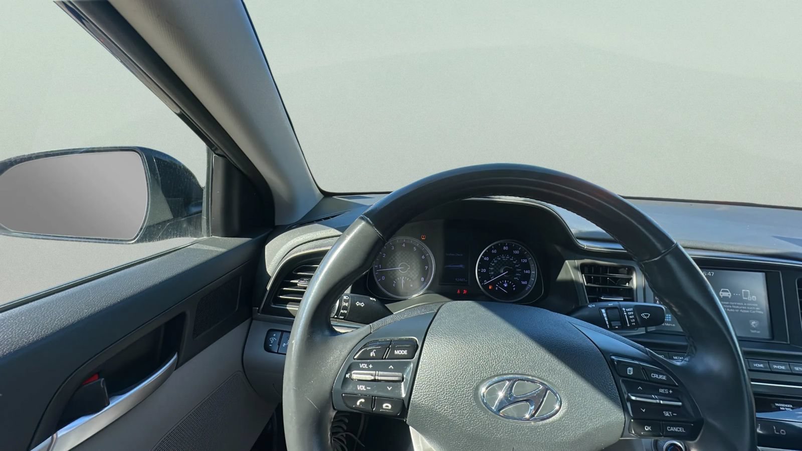 Used 2019 Hyundai Elantra Value Edition FWD image 22