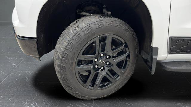 Used 2022 Chevrolet Silverado 1500 LT Trail Boss w/ LT Trail Boss Premium Package AWD/4WD image 37