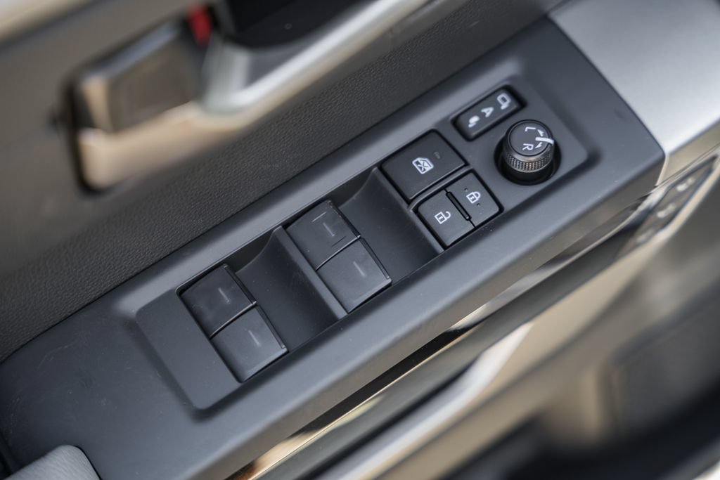 New 2026 Toyota Tundra Limited AWD/4WD image 40
