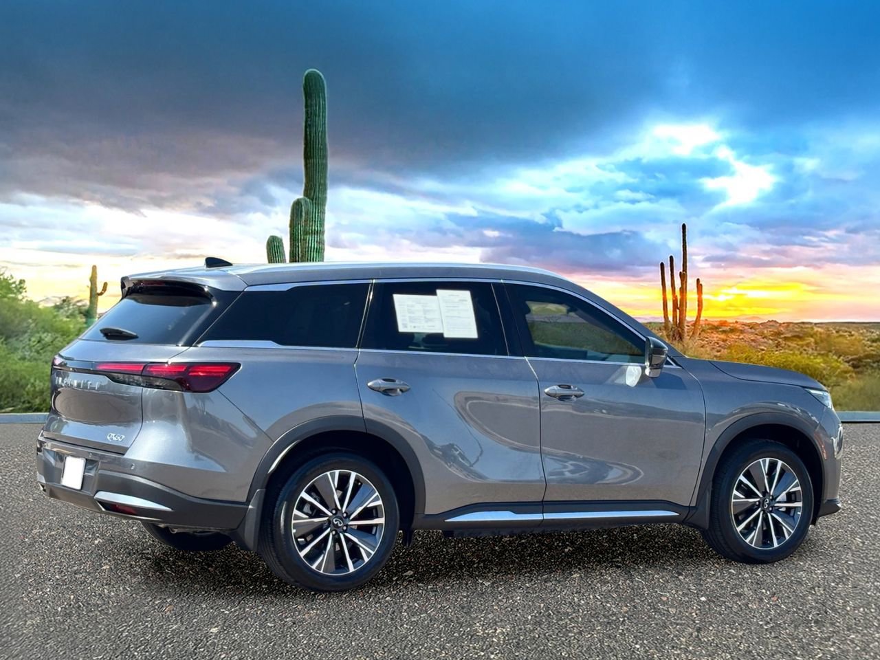 Certified 2026 INFINITI QX60 Luxe w/ Family Package FWD image 5