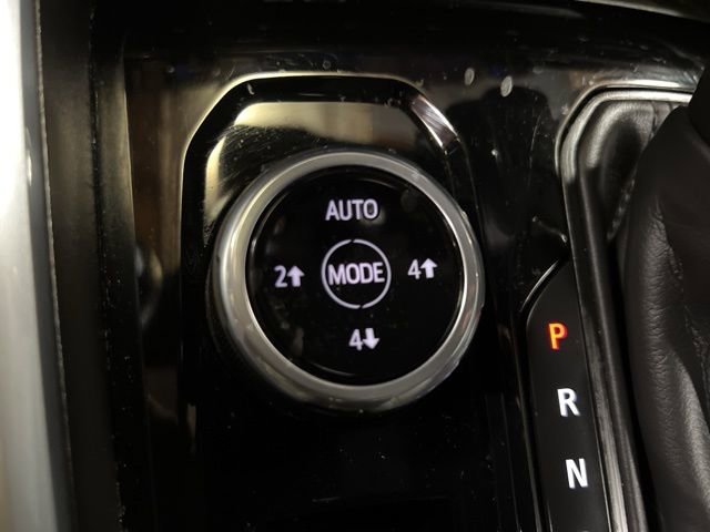 Used 2023 Chevrolet Colorado ZR2 w/ ZR2 Convenience Package III image 34