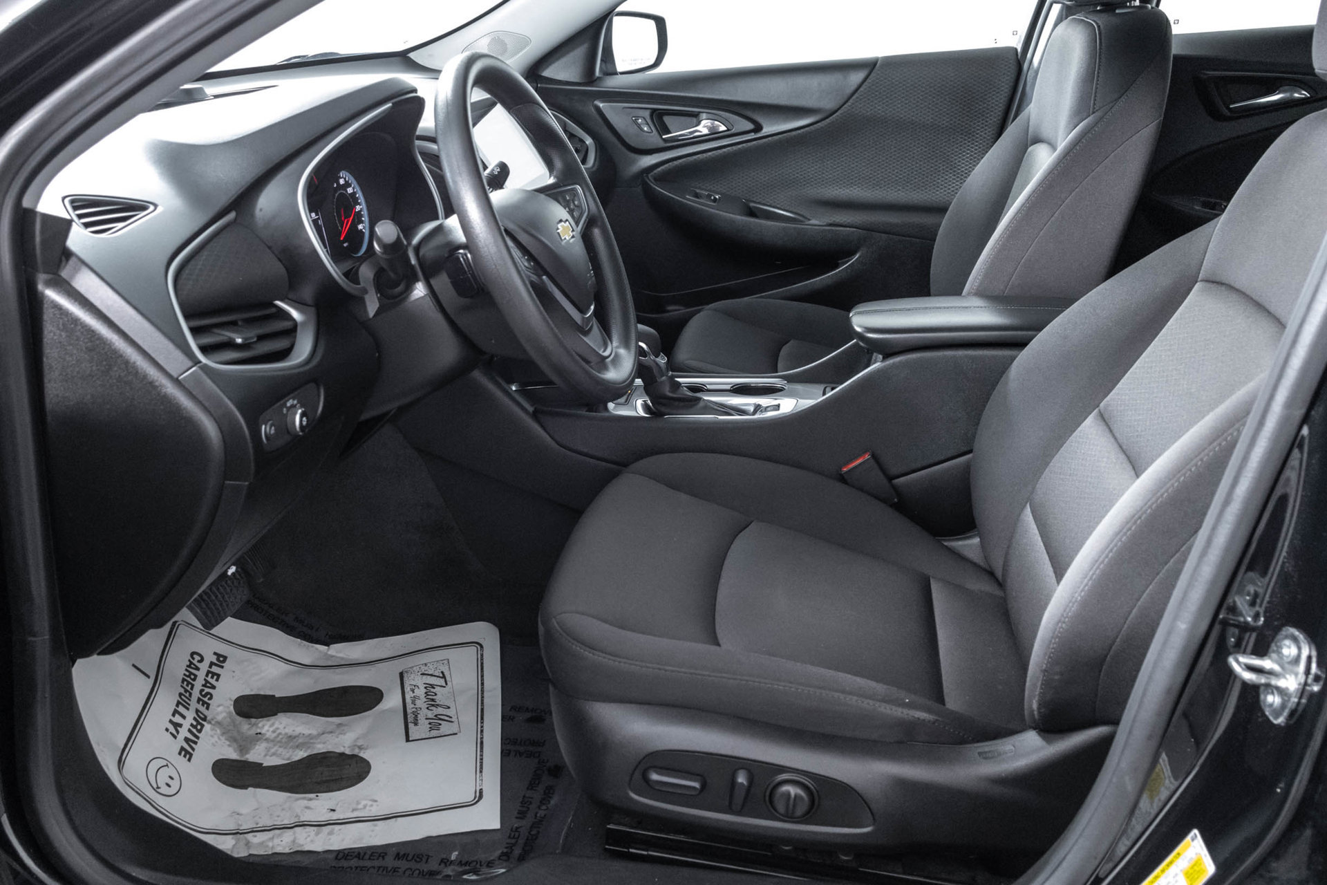 Used 2024 Chevrolet Malibu LT FWD image 7