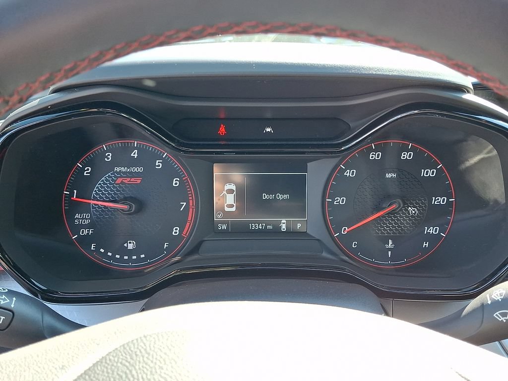 Used 2024 Chevrolet Trax RS FWD image 19