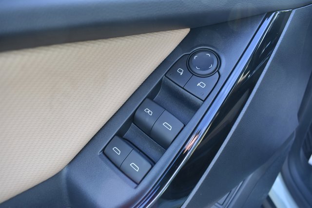 New 2026 Chevrolet Equinox ACTIV w/ Safety and Technology Package image 13