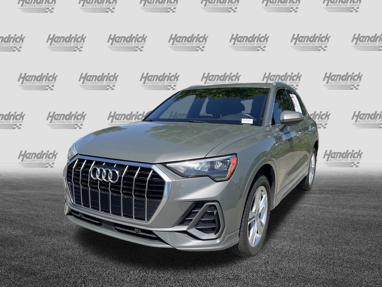 Used 2020 Audi Q3 2.0T Premium AWD/4WD image 5