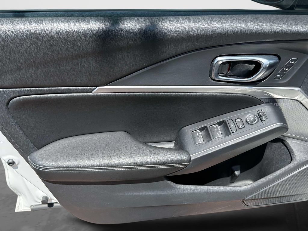 Certified 2024 Acura Integra A-Spec FWD image 9