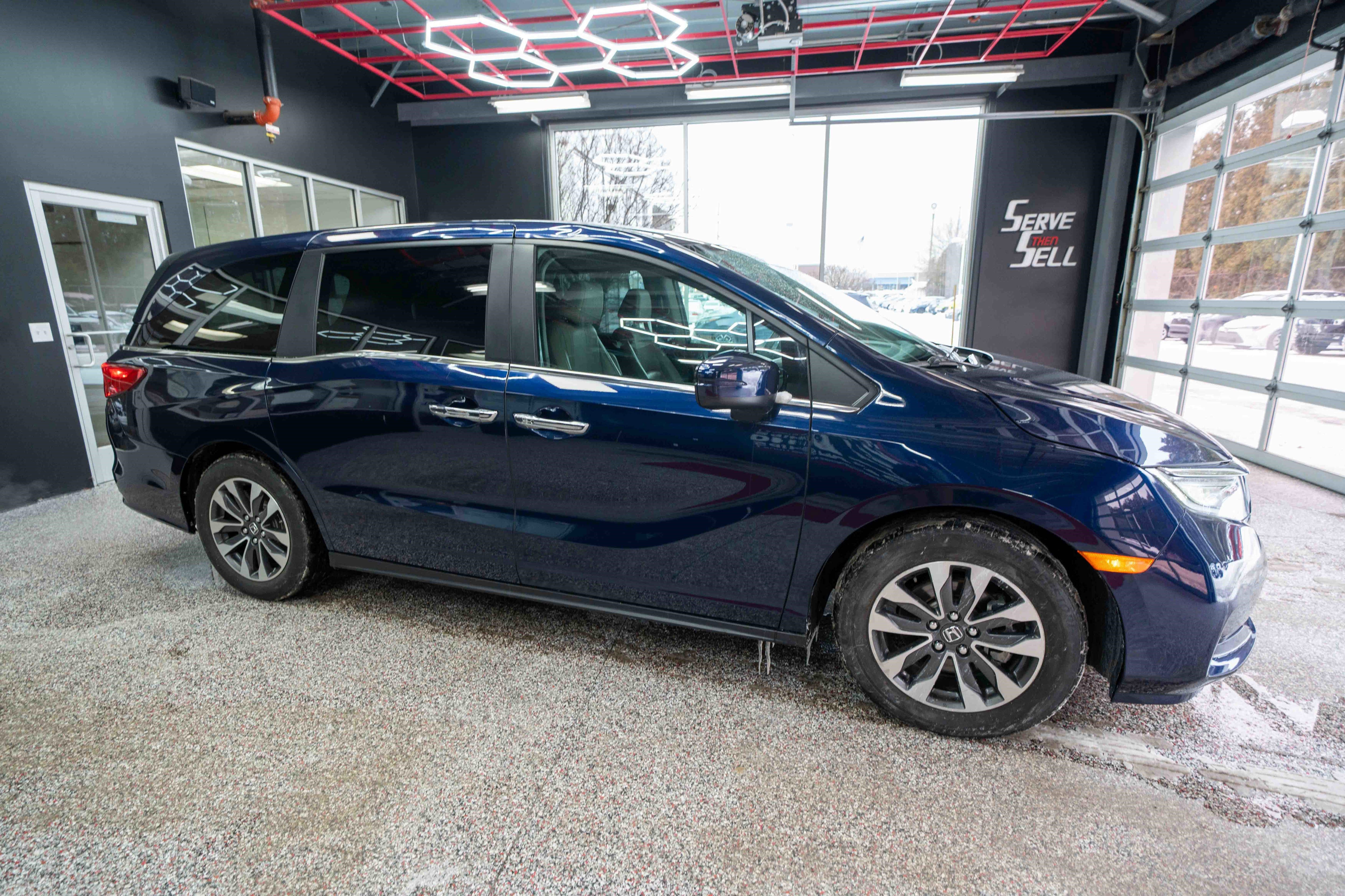 Used 2021 Honda Odyssey EX-L image 5