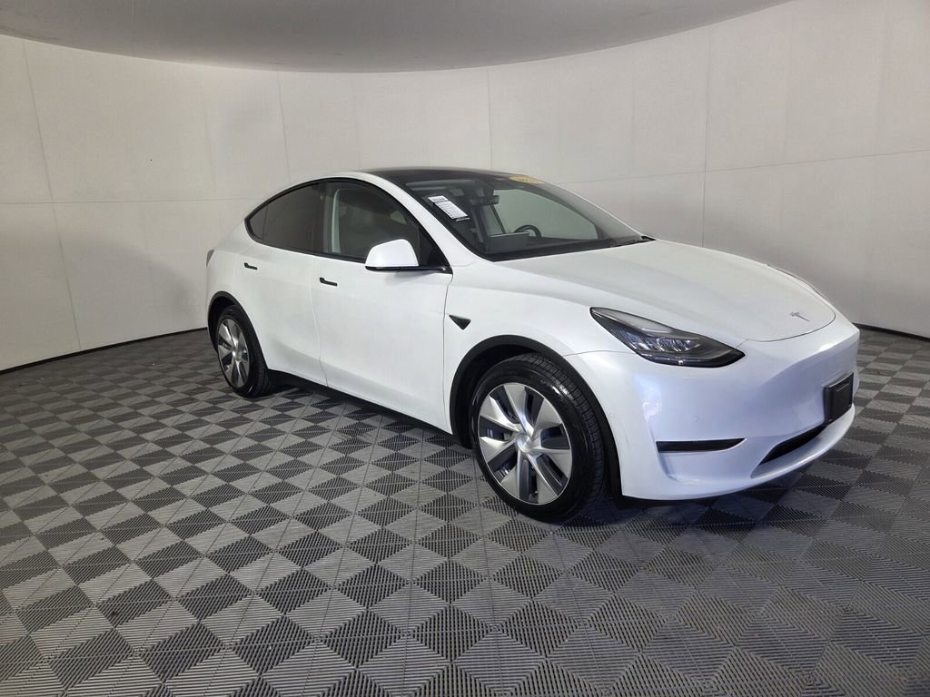 Used 2020 Tesla Model Y Long Range AWD/4WD image 2