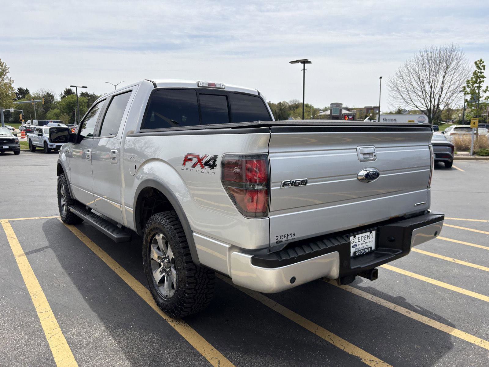 Used 2014 Ford F150 FX4 w/ Equipment Group 402A Luxury AWD/4WD image 4