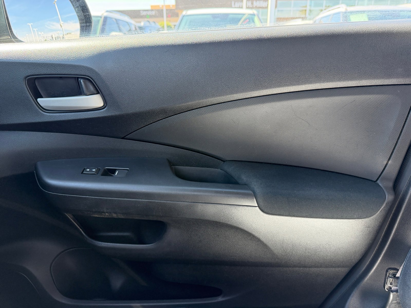 Used 2014 Honda CR-V LX image 16