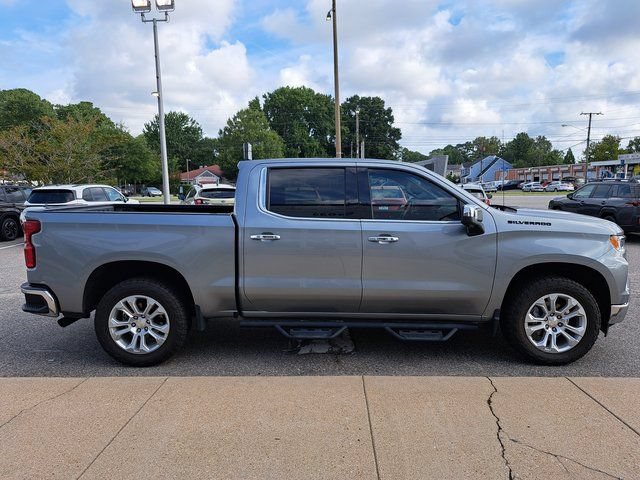 Used 2023 Chevrolet Silverado 1500 LTZ AWD/4WD image 7