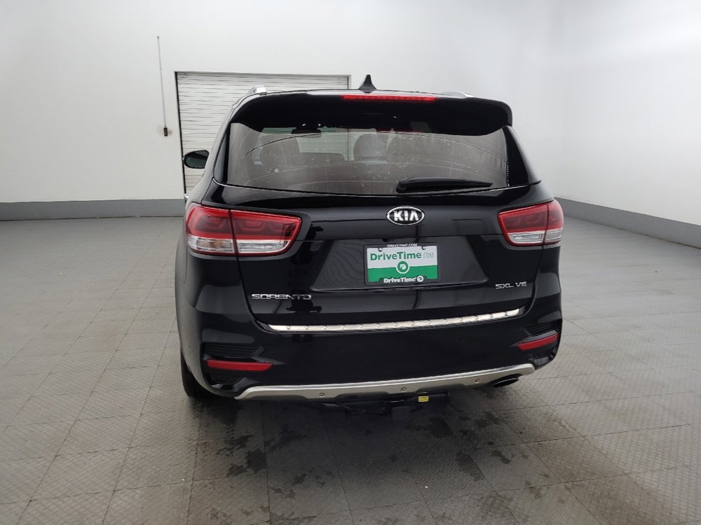 Used 2018 Kia Sorento SX image 6