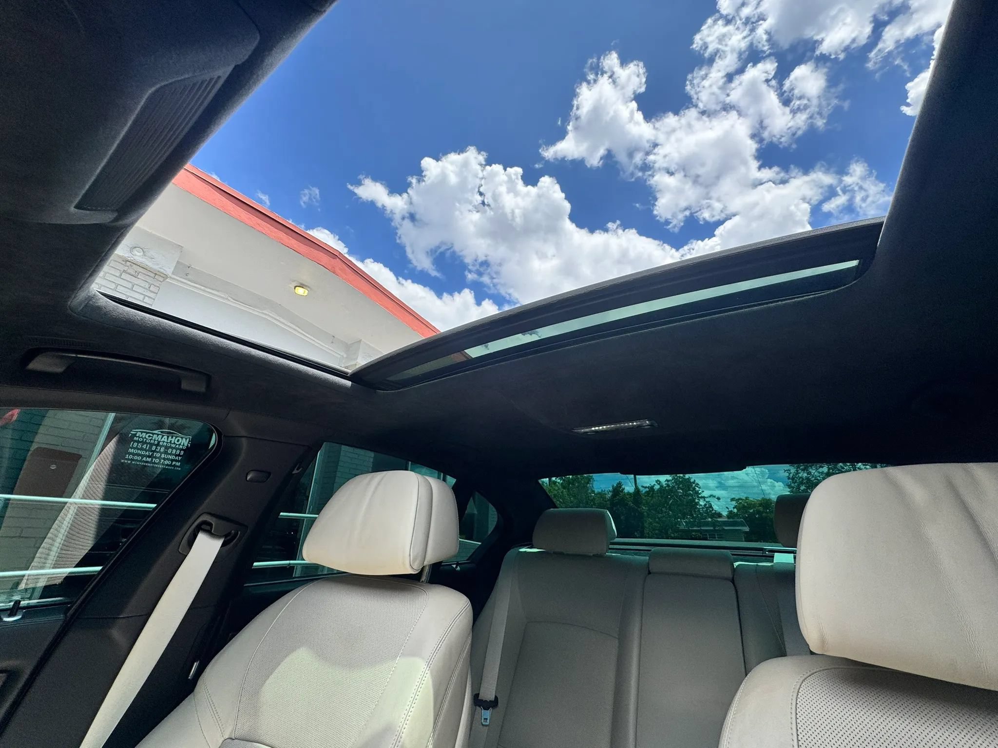 Used 2015 BMW 750i RWD image 43