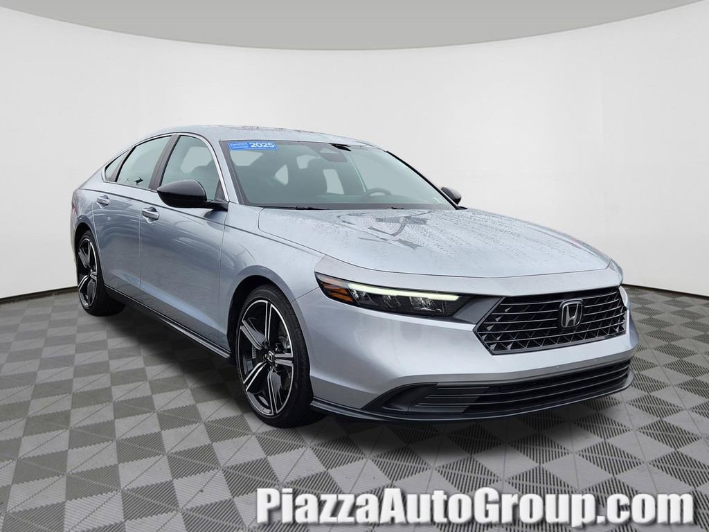Certified 2025 Honda Accord Sport image 1