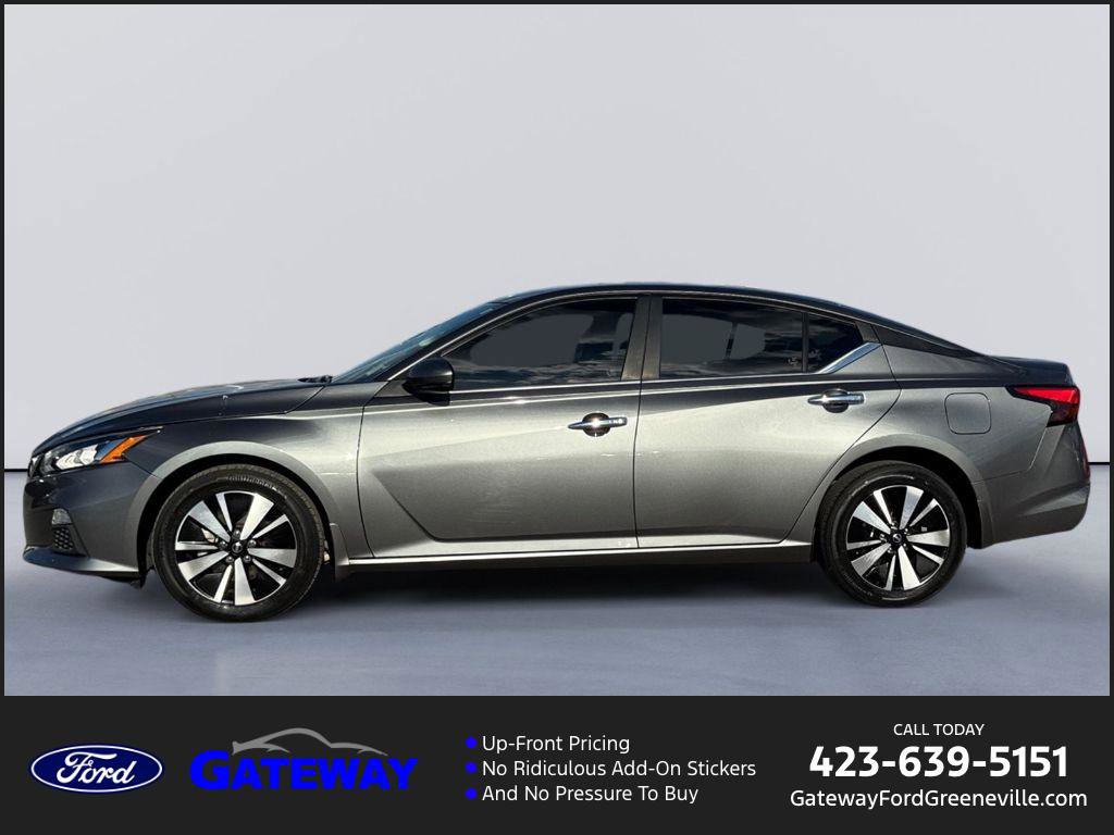 Used 2021 Nissan Altima 2.5 SV w/ SV Premium Package