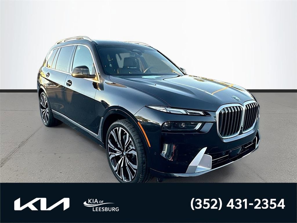 Used 2024 BMW X7 xDrive40i w/ Executive Package image 1