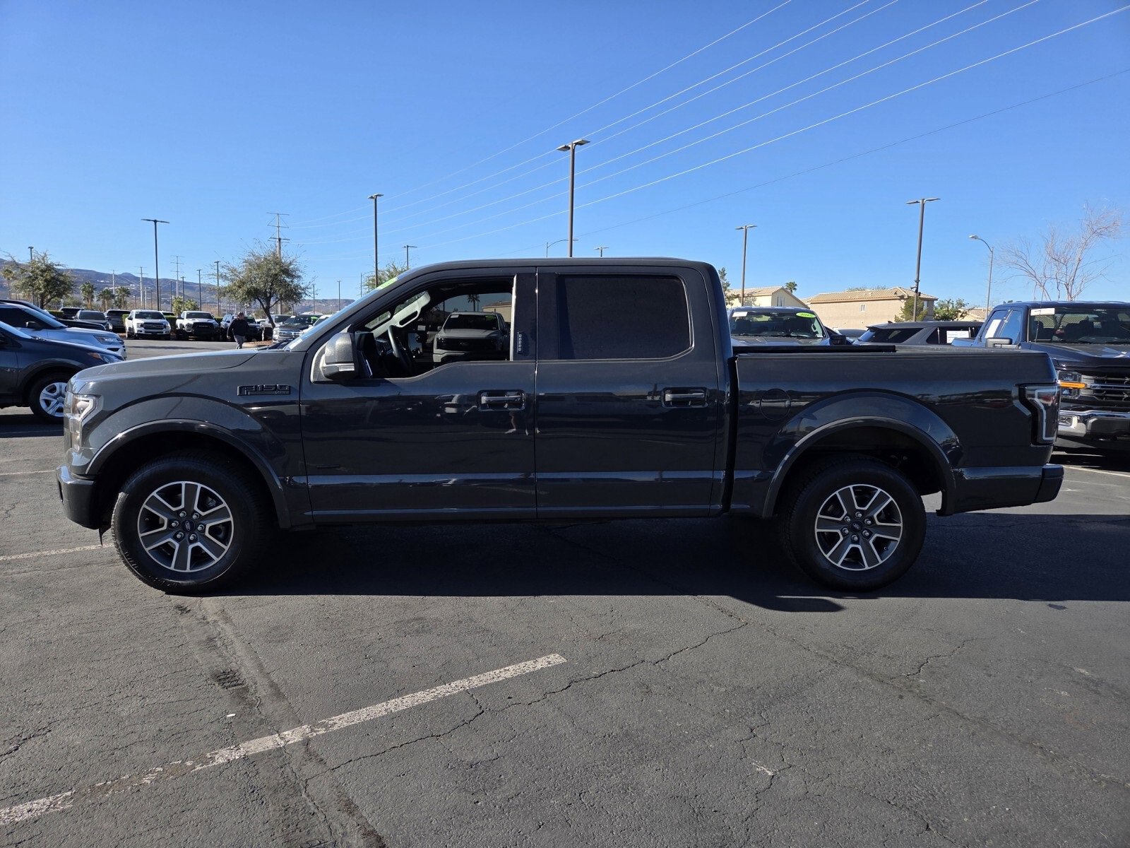 Used 2016 Ford F150 XLT w/ Equipment Group 301A Mid image 3