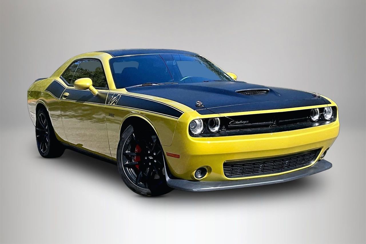 Used 2021 Dodge Challenger R/T Scat Pack w/ T/A Package image 2