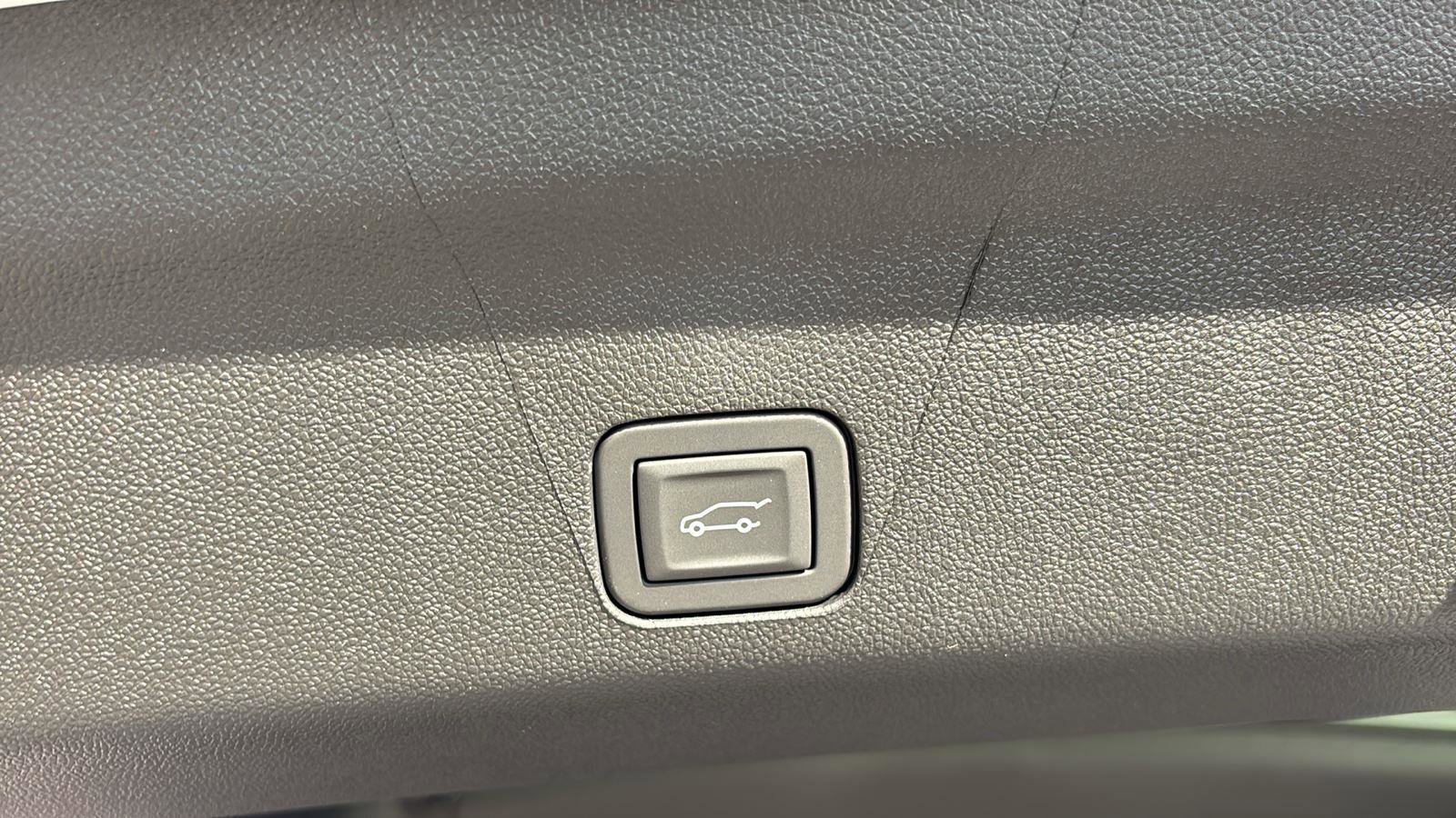 New 2026 GMC Yukon Denali Ultimate image 19