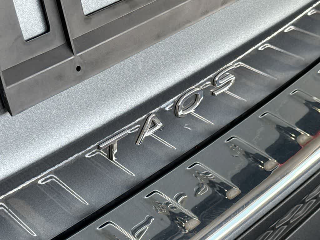 Certified 2024 Volkswagen Taos S FWD image 10