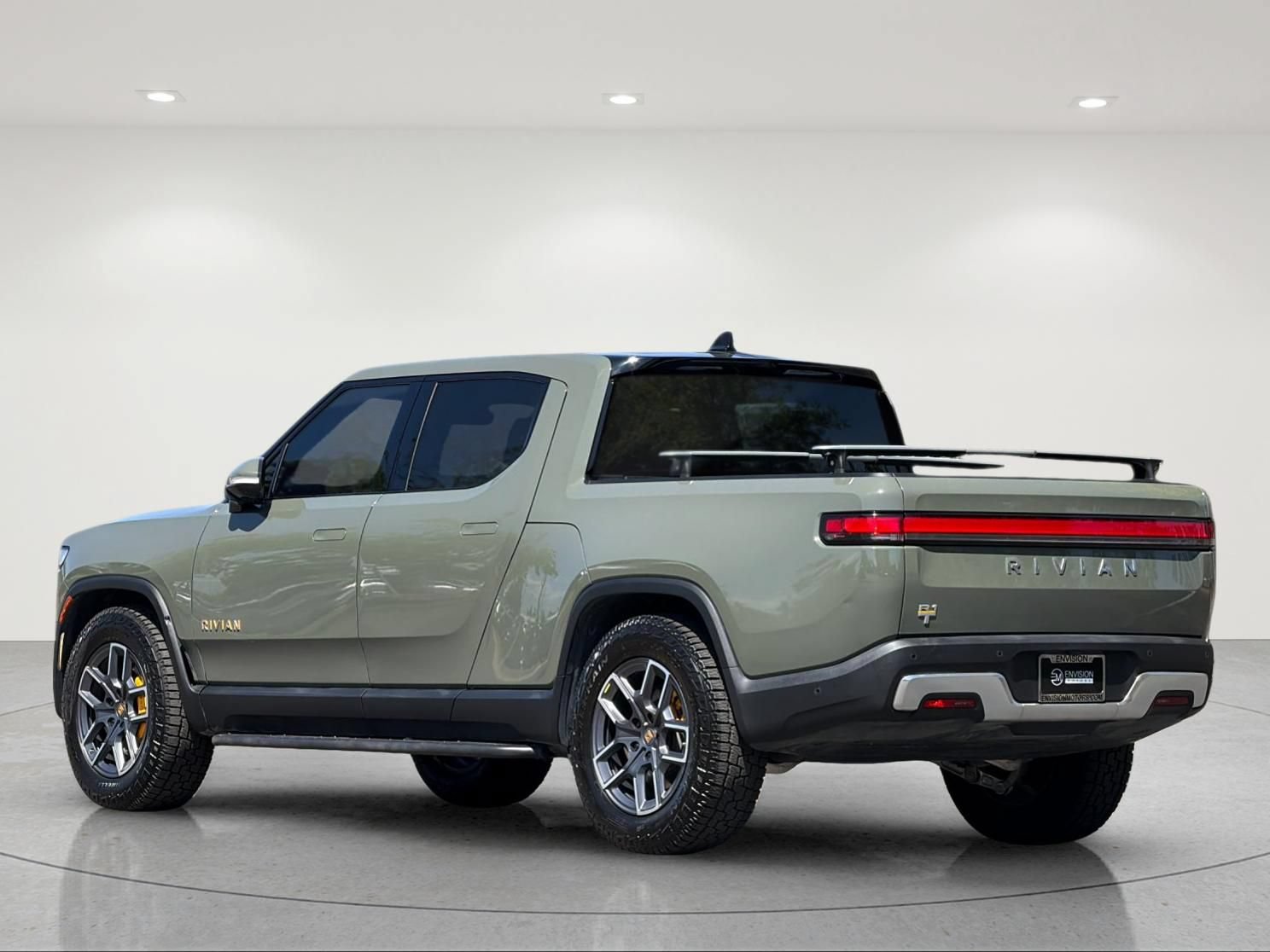 Used 2022 Rivian R1T Launch Edition AWD/4WD image 3
