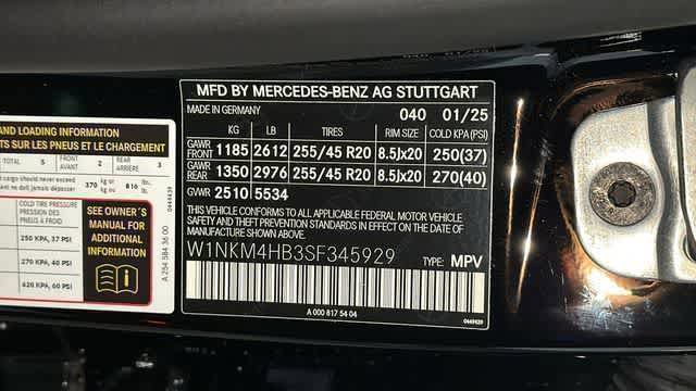 Used 2025 Mercedes-Benz GLC 300 4MATIC image 13