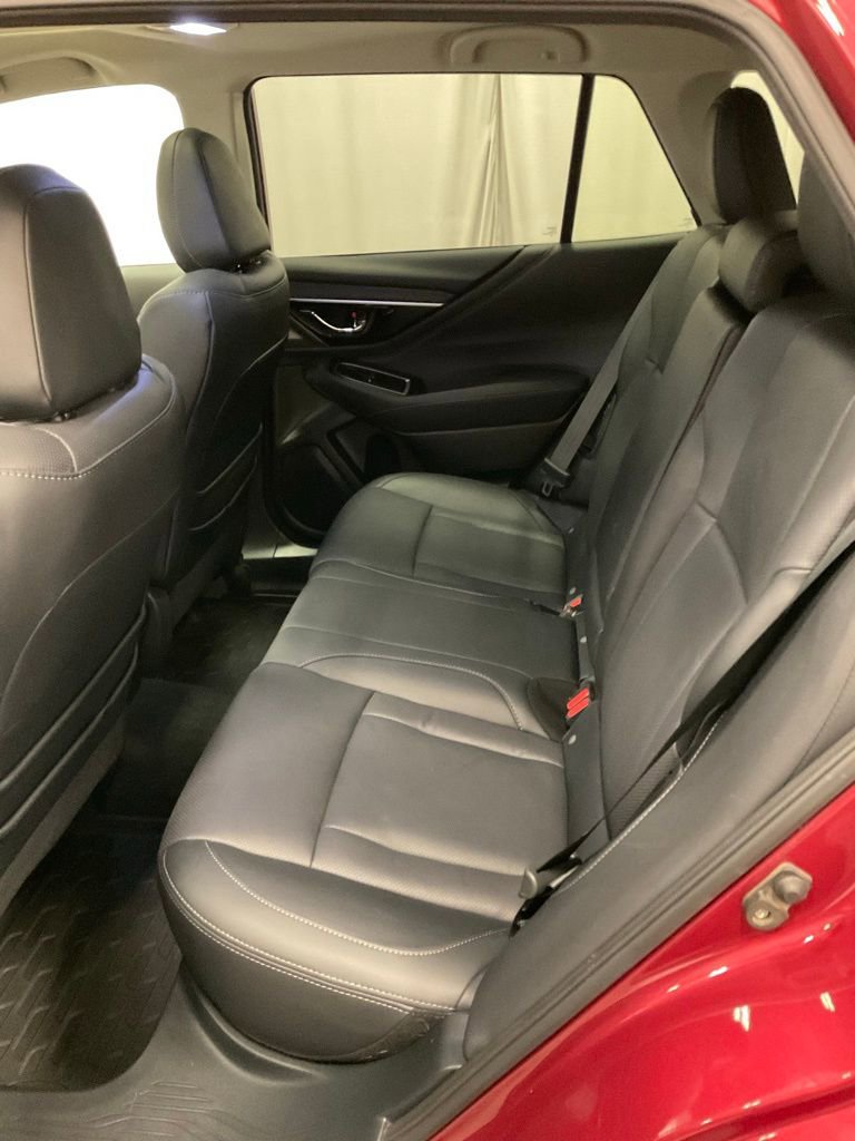 Used 2024 Subaru Outback Limited image 33