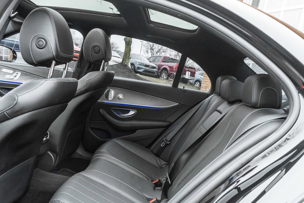 Used 2021 Mercedes-Benz E 350 4MATIC Sedan image 30
