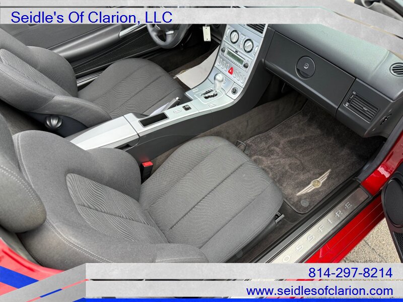 Used 2007 Chrysler Crossfire Convertible w/ Special Edition Group RWD image 13