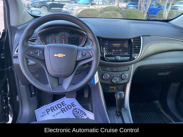 Used 2022 Chevrolet Trax LS w/ Tint and Cruise Package image 8