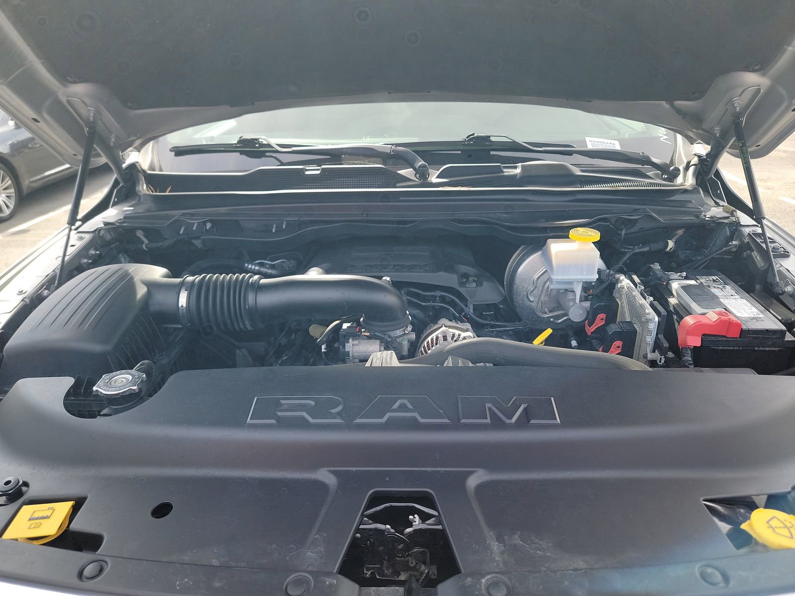 Used 2019 RAM 1500 Laramie image 15