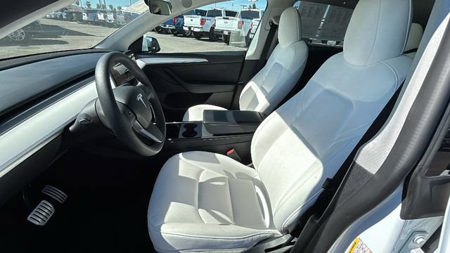 Used 2022 Tesla Model Y Performance AWD/4WD image 17