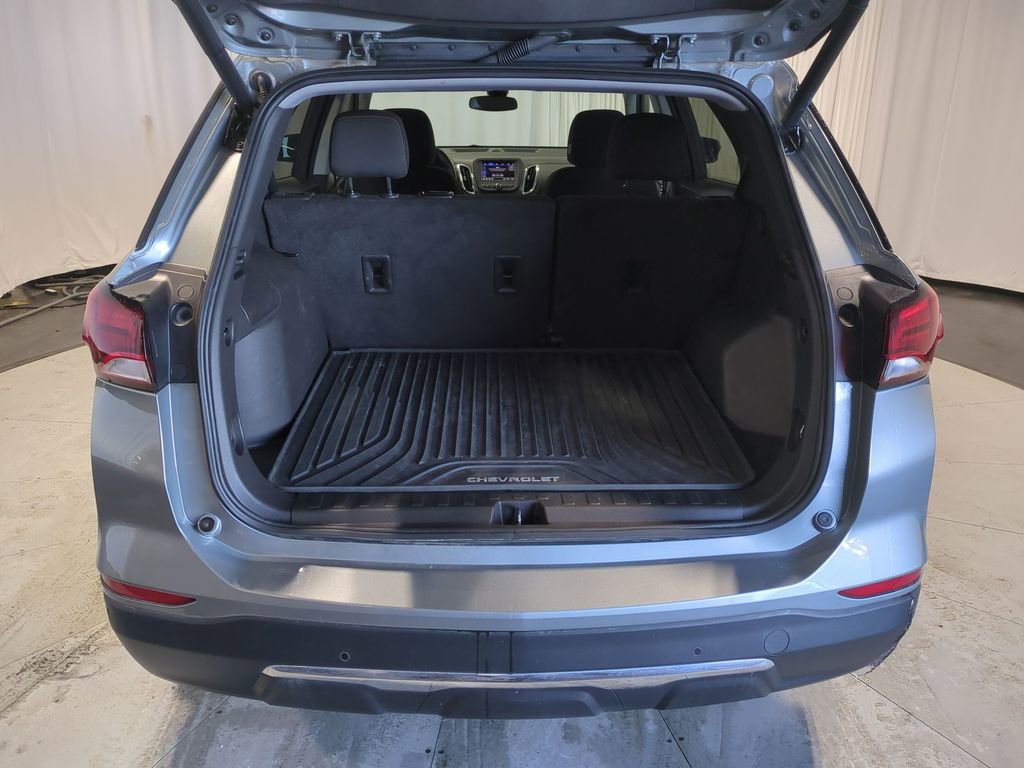 Used 2023 Chevrolet Equinox LT image 34