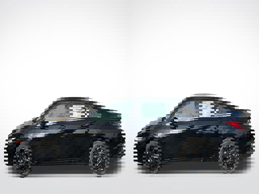 New 2026 Hyundai Elantra SEL Sport Premium image 9