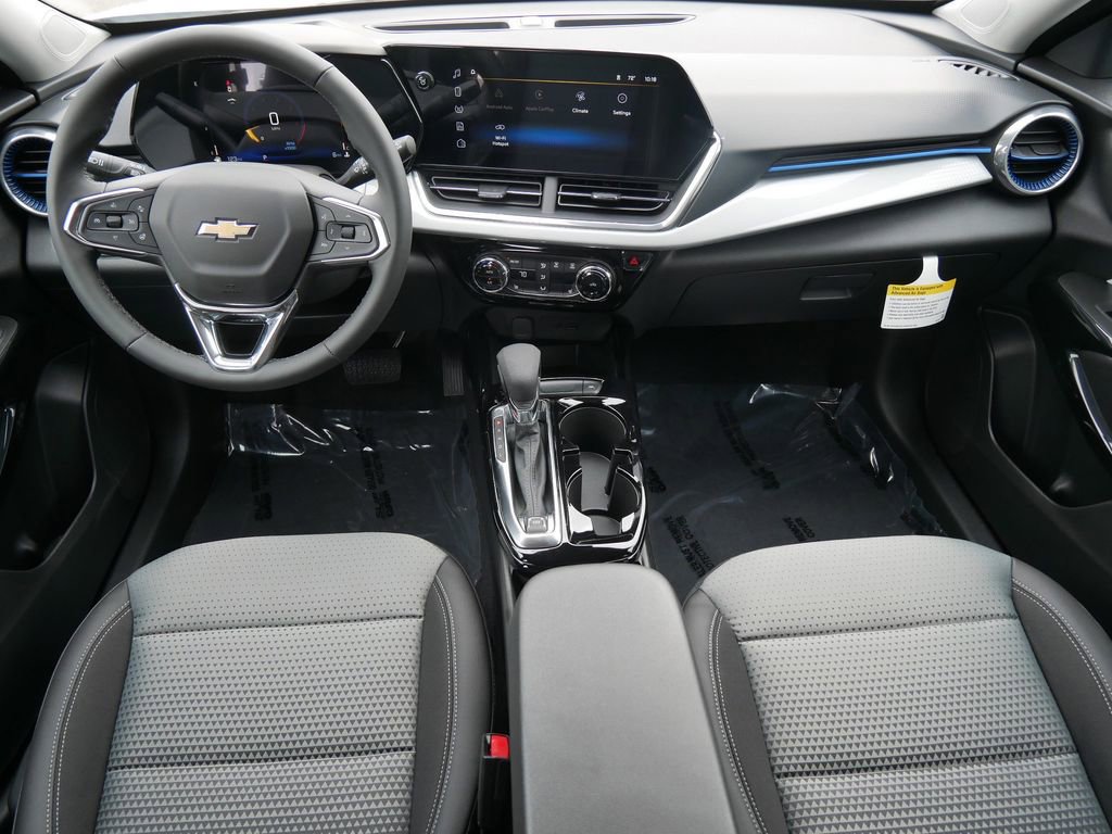 New 2026 Chevrolet Trax LT w/ Driver Confidence Package image 15