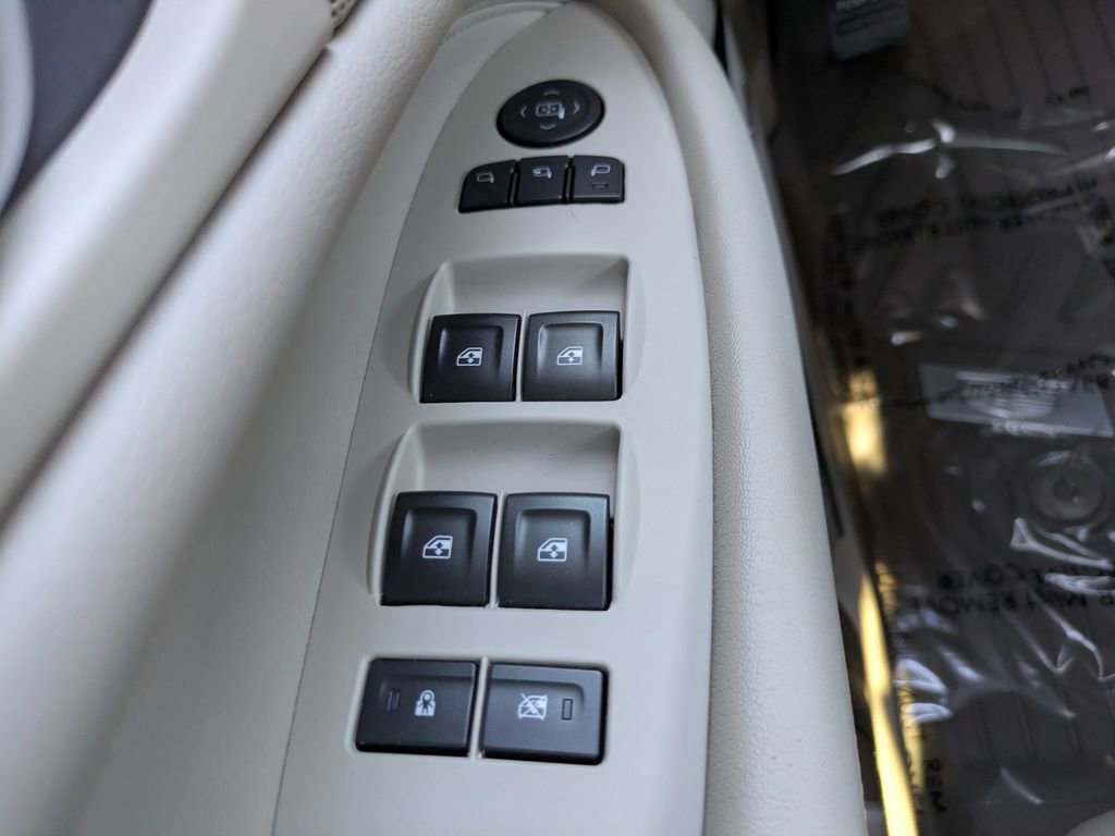 Used 2018 Cadillac Escalade 2WD image 25