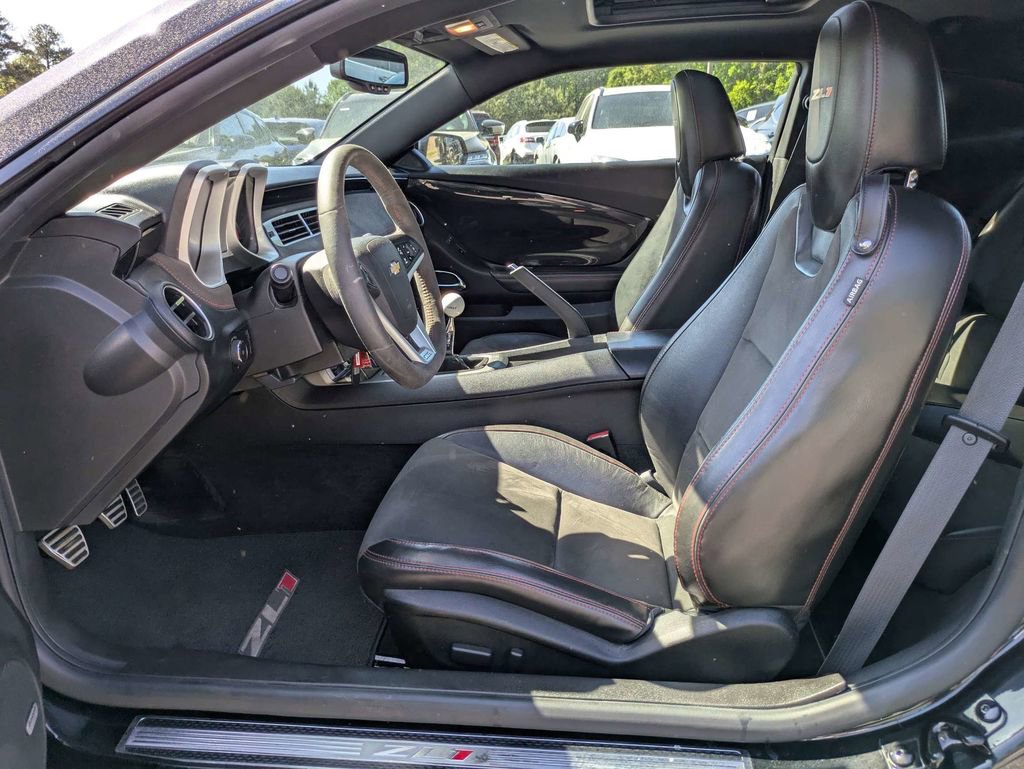Used 2012 Chevrolet Camaro ZL1 RWD image 20