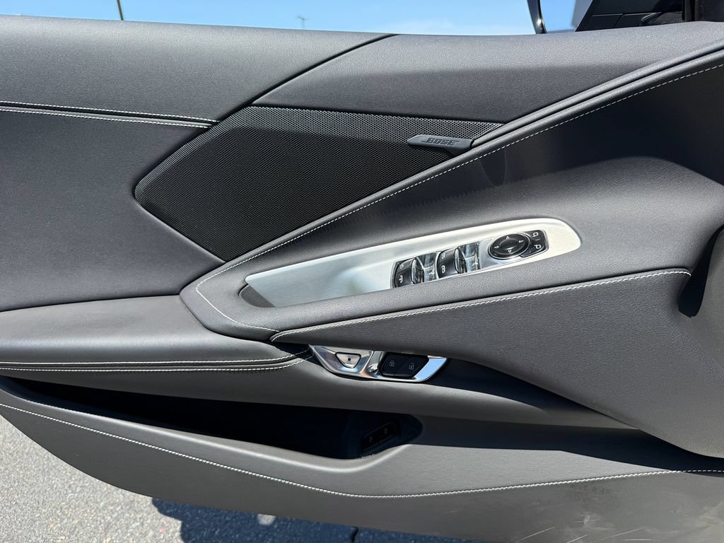 Used 2023 Chevrolet Corvette Stingray Convertible w/ Z51 Performance Package RWD image 28