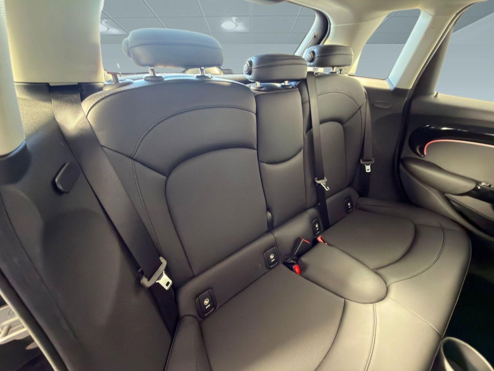 Used 2023 MINI Cooper S image 31