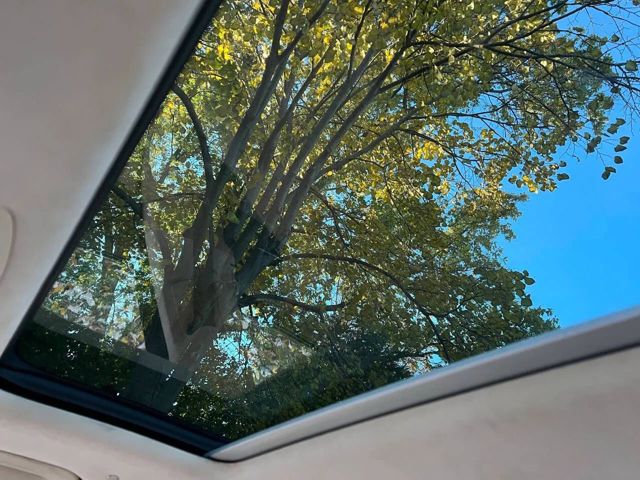 Used 2016 Audi A8 L 4.0T image 26