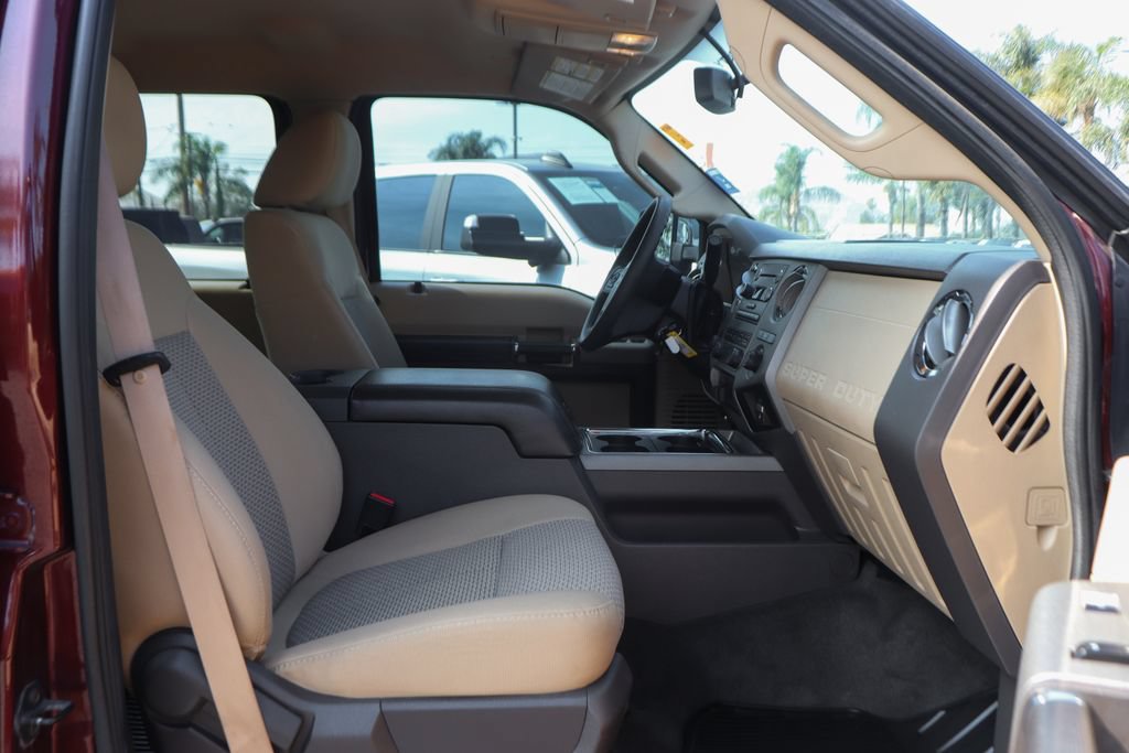 Used 2011 Ford F250 XLT w/ XLT Premium Pkg AWD/4WD image 34